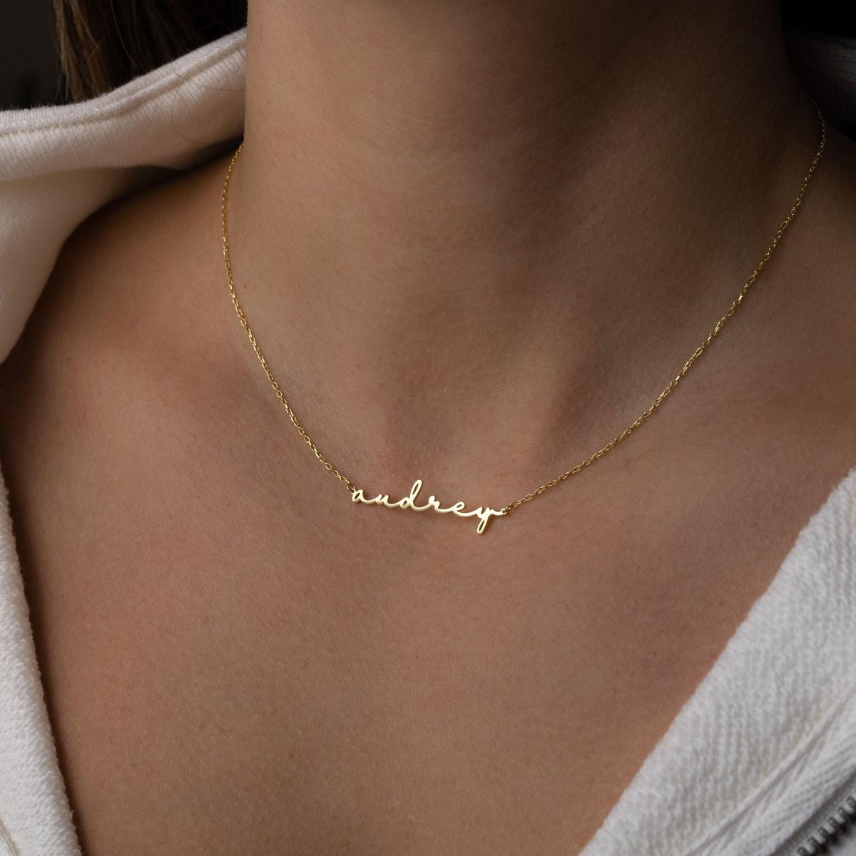 The GLOW Necklace